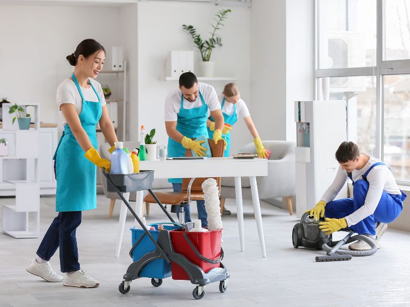 Professional cleaning team in Dubai